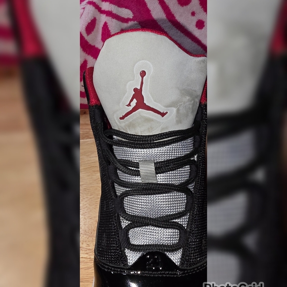 Used Jordan Men's Max Aura 2 Sneakers - Picture 9 of 12